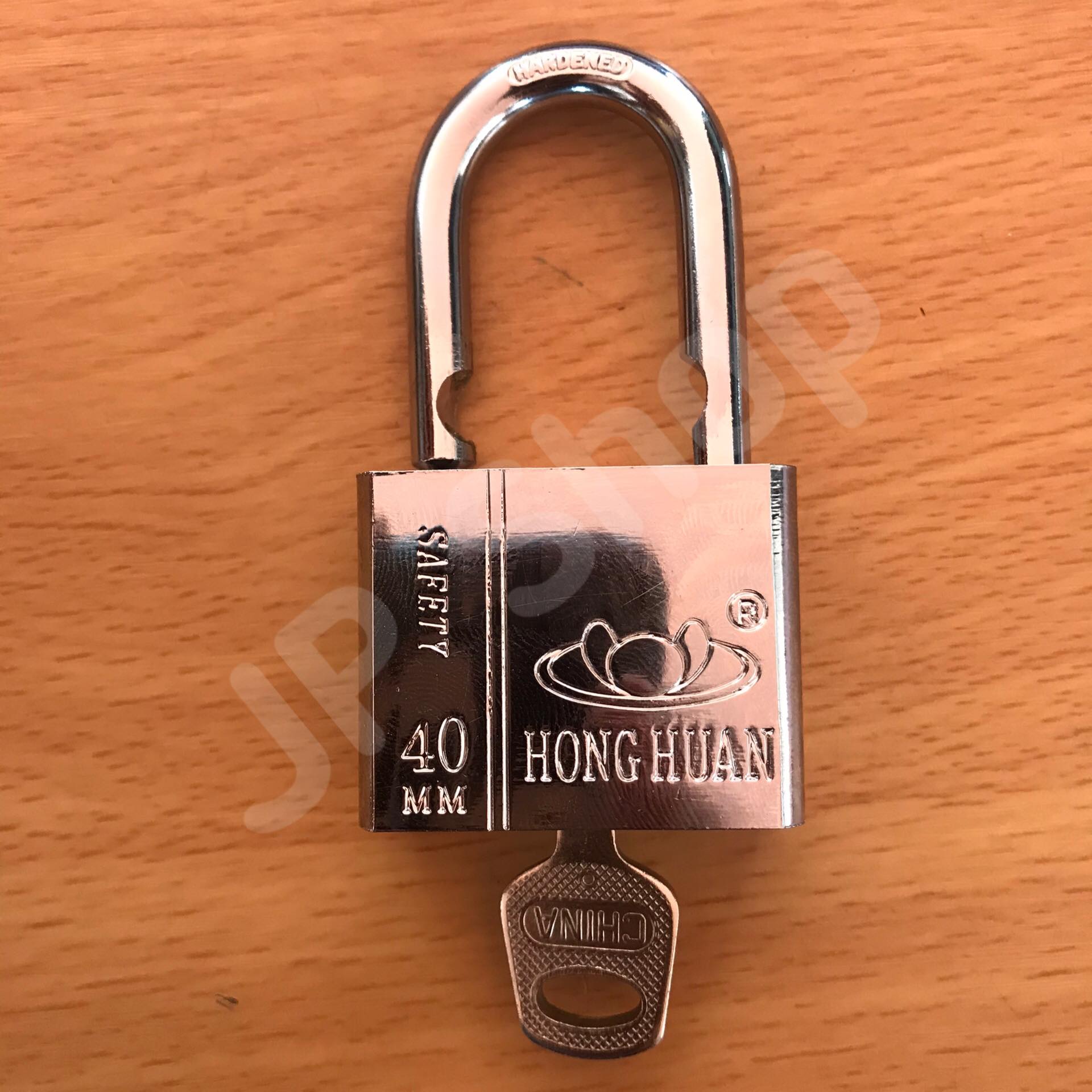 กุญแจล็อคบ้าน ล็อคครัว ล็อคอเนประสงค์ 40 มม. ล็อคแน่นหนา คงทน ราคาถูก สนใจสั่งซื้อได้เลย ห่วงสั้น #6971342321143