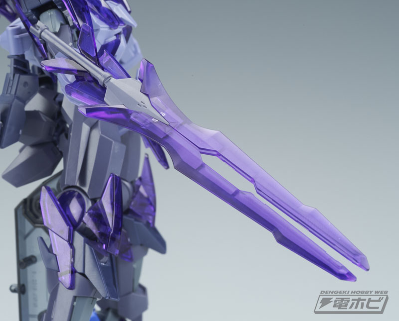 พร้อมส่ง HG 1/144 TRANSIENT GUNDAM GLACIER