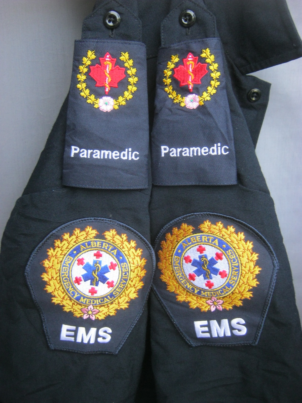 เสื้อ paramedic แคนนาดา