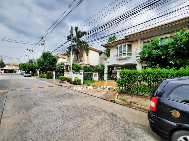 ขายบ้านเดี่ยว ย่าน สะพานใหม่ พหลโยธิน 48, รามอินทรา 5 : ศุภาลัย พาร์ควิลล์ 1 : 2 ชั้น 60.1 ตารางวา