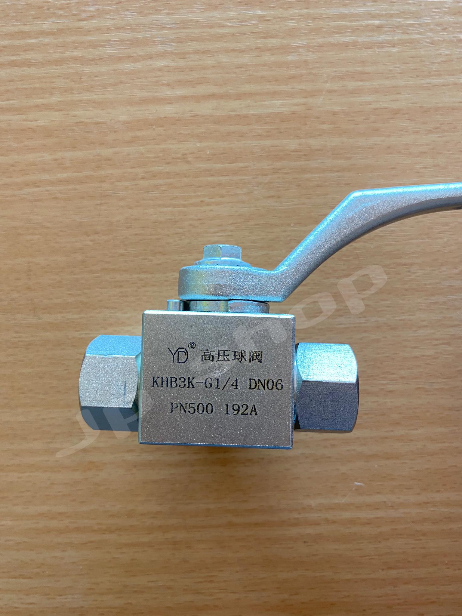 บอลวาล์ว3ทาง บอลวาล์วแรงดันสูงสำหรับไฮดรอลิก ขนาด1/4" (2หุน) #58081