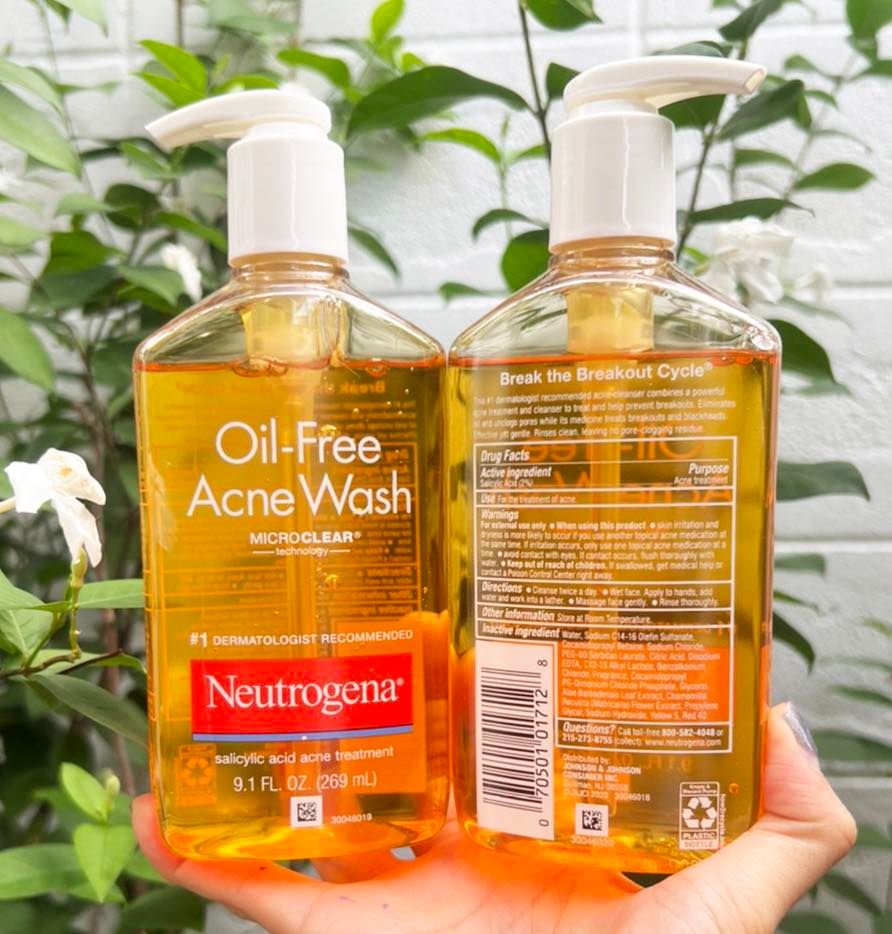 Neutrogena Oil Free Acne Face Wash 269ml. สบู่เหลวสำหรับล้างหน้า
