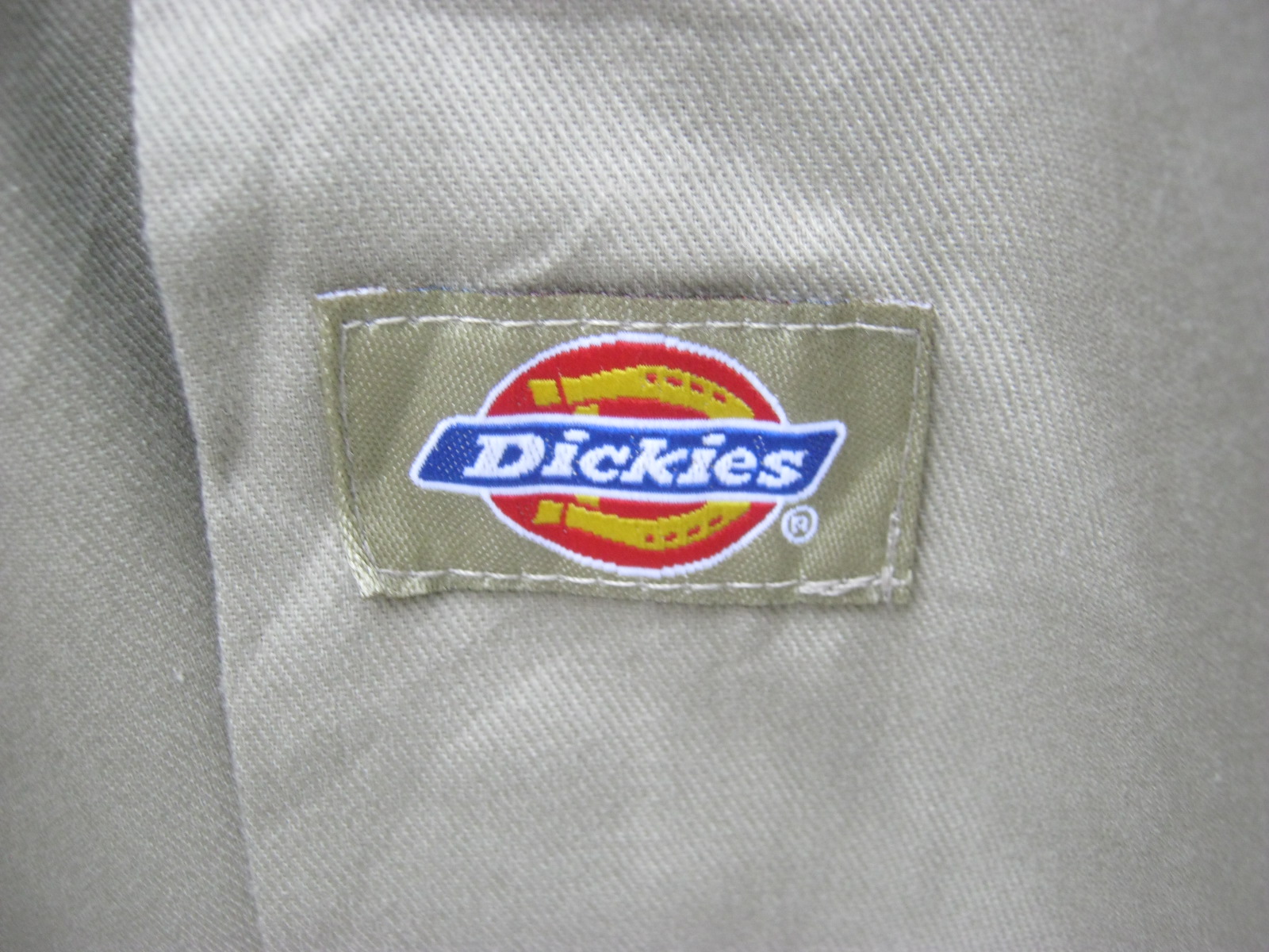 เสื้อแขนยาวสีกากี DICKIES