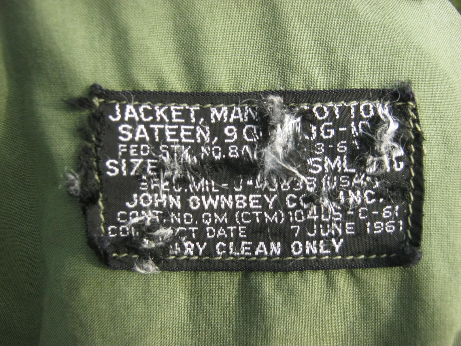 เสื้อคอบัว USAF ทหารอากาสสหรัฐ สงครามเวียตนาม