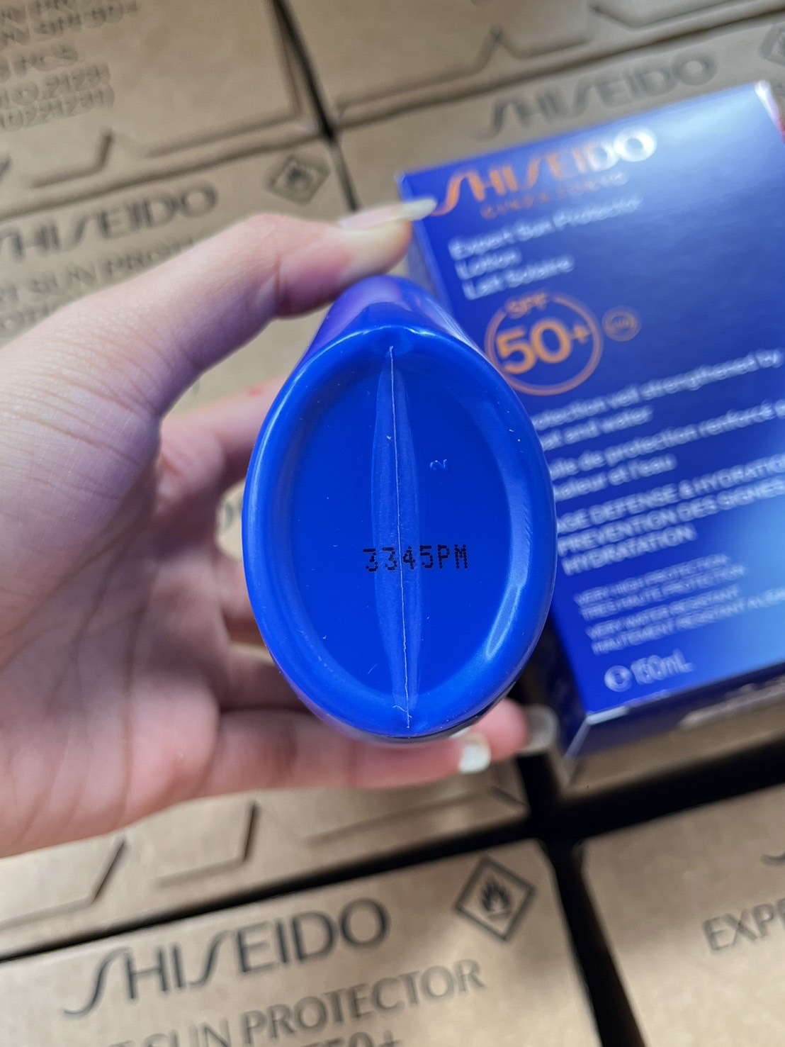 โลชั่นกันแดด Shiseido Expert Sun Protector Face and Body Lotion SPF30 150ml. ของแท้