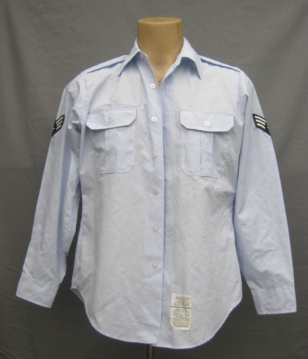 เสื้อทหารอากาศ