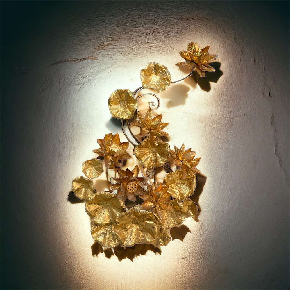 ช่อบัวติดผนังสูง (85x120 cm)