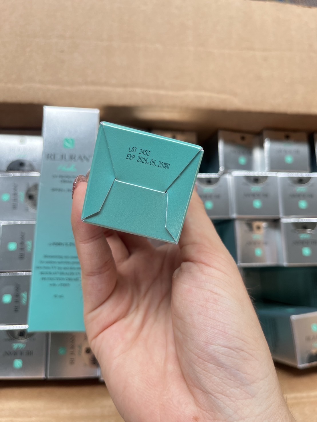 ครีมกันแดด REJURAN UV Protection Cream SPF 50+, PA+++ ขนาด 40ml.