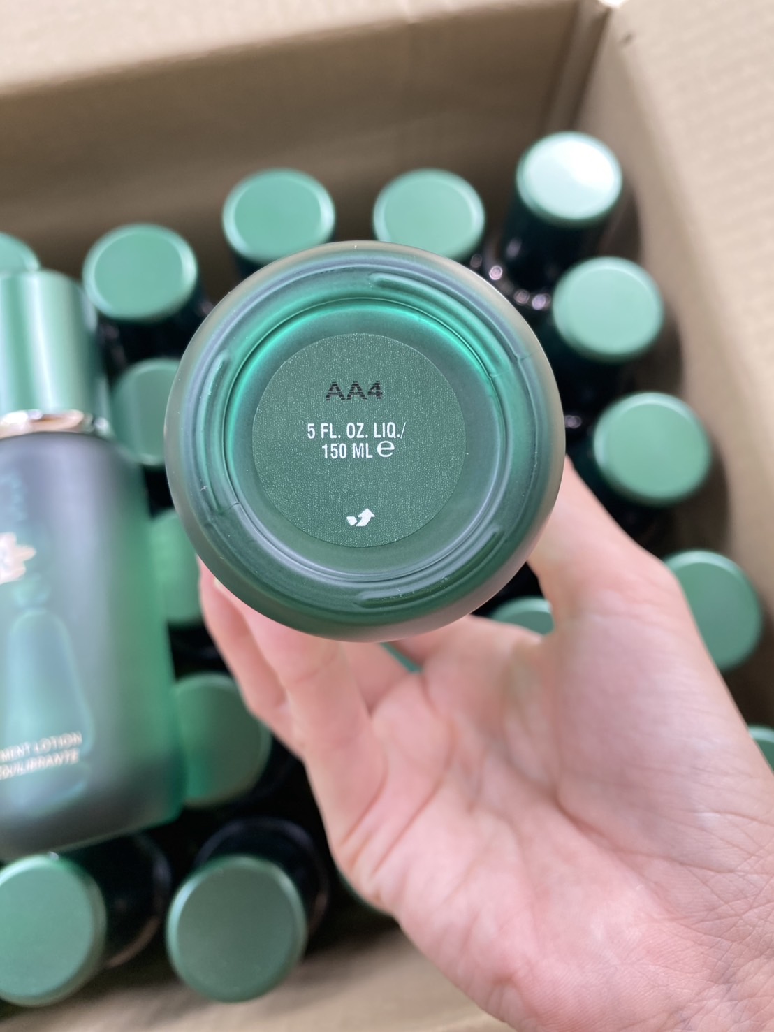 (1ขวด) La Mer The New Balancing Treatment Lotion 150ml. รุ่น NoBox (ไม่มีกล่อง) น้ำตบสูตรใหม่สำหรับผิวมัน/ผิวผสม