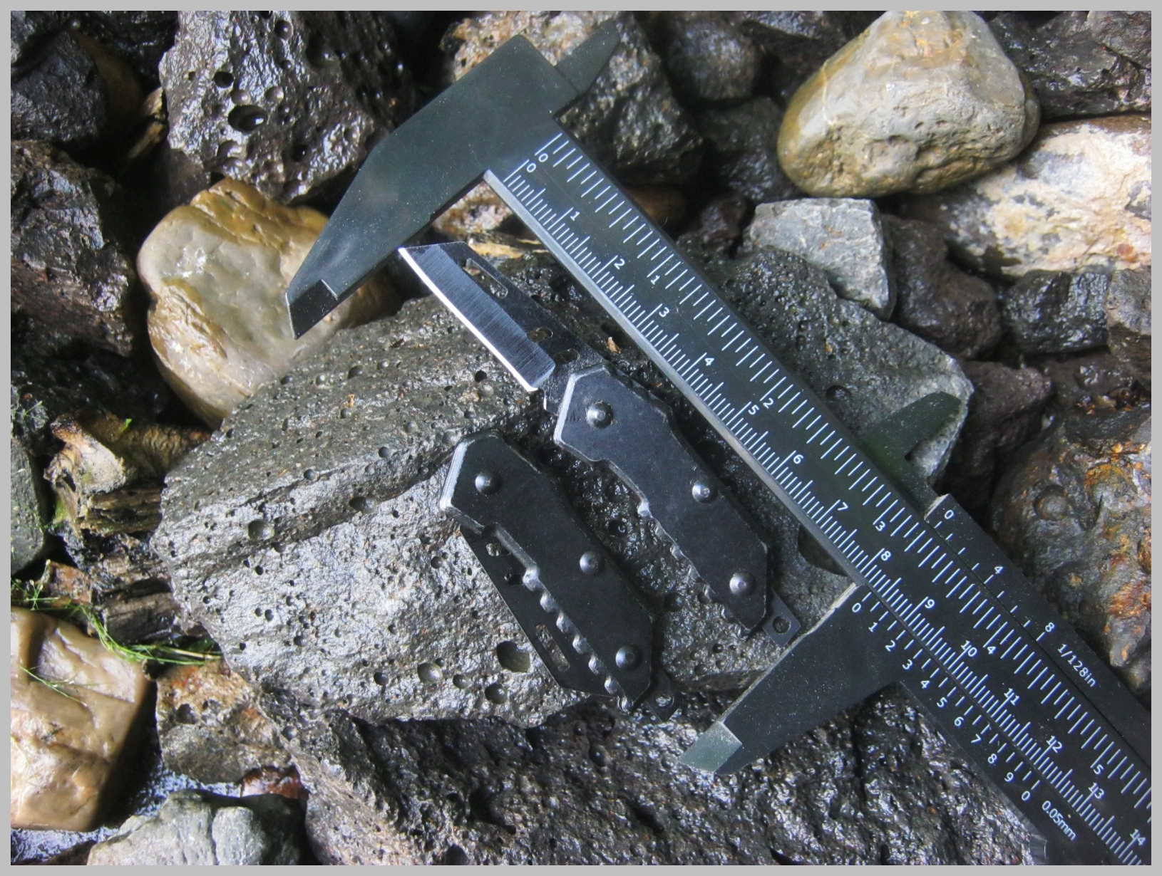 มีดพับจิ๊วเล็กแบบพกซ่อน