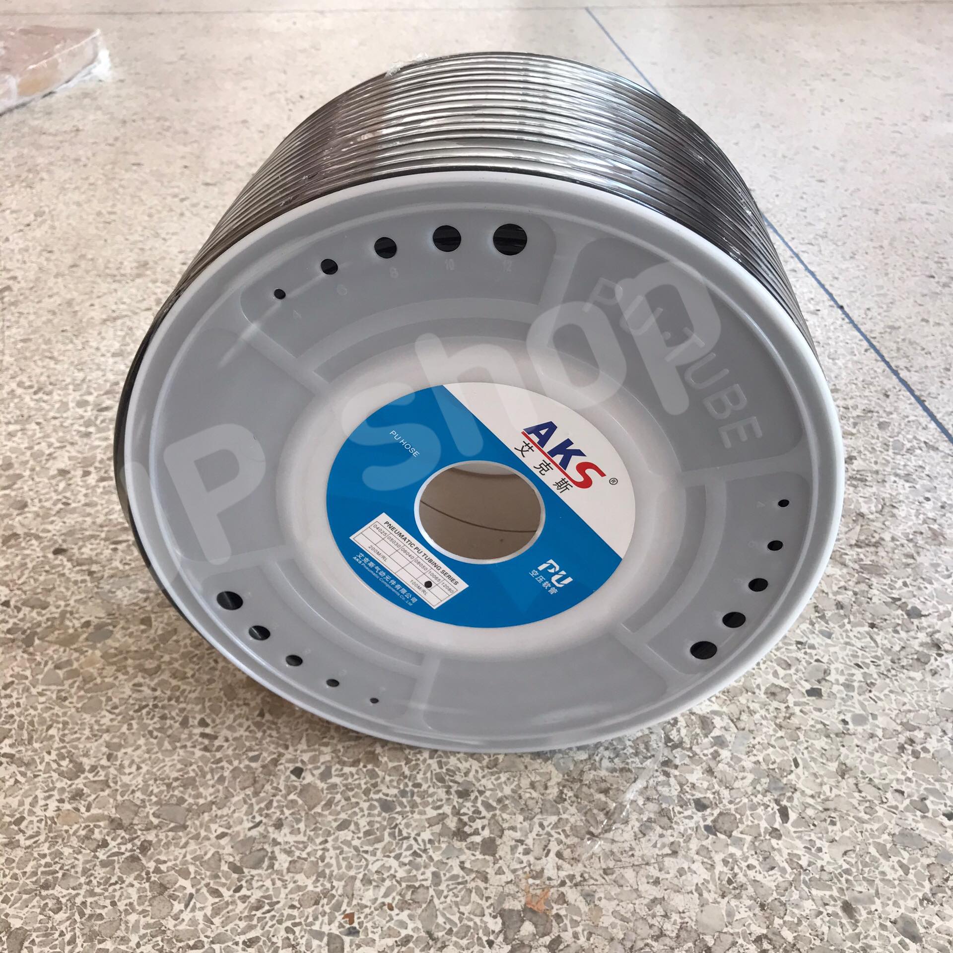 สายลม pu ขนาด 6.5*10 มิลลิเมตร ความยาว 100 เมตร ขายยกม้วน ตัดรอบส่งของทุกๆชั่วโมงครับ