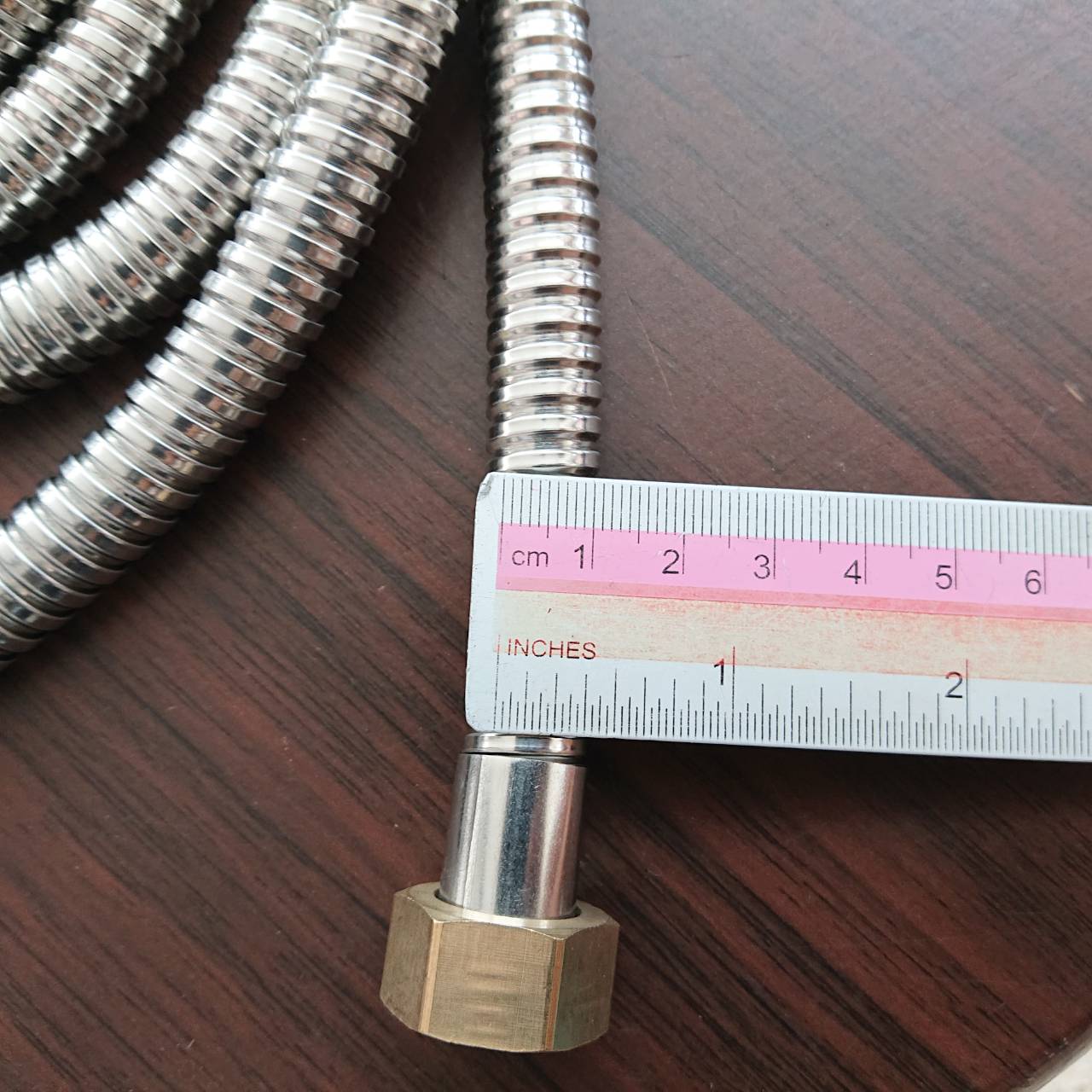 สายน้ำดี สแตนเลสหัวทองเหลืองยาว 2.00 ม. สำหรับฝักบัว ฝักชำระ เกลียวใน 4 หุน#10119 เกลียวประปาบ้านเราคะลูกค้า