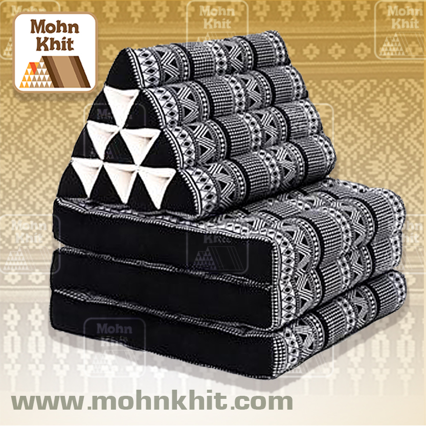 หมอนสามเหลี่ยมลายชนเผ่าสีขาวดำ 10 ช่องติดเบาะ 3พับ 52x165x30cm// Tri-angle kapok100% tribal pattern Traditional Floor Cushions 10 holes with3 part of mattress.