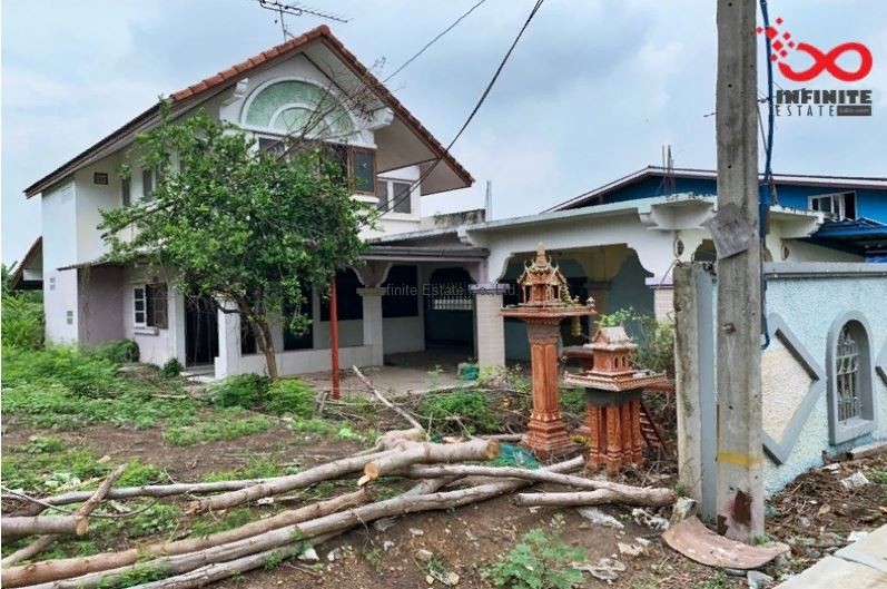 ขายที่ดินพร้อมสิ่งปลูกสร้าง ถ.ศาลเจ้าสมบุญ 12 ต.หลักหก อ.เมือง ปทุมธานี / พื้นที่ 75 ตารางวา