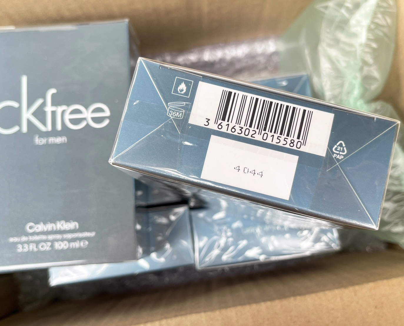 Calvin Klein CK Free for Men Eau De Toilette 100ml. น้ำหอมของแท้ (1กล่อง)