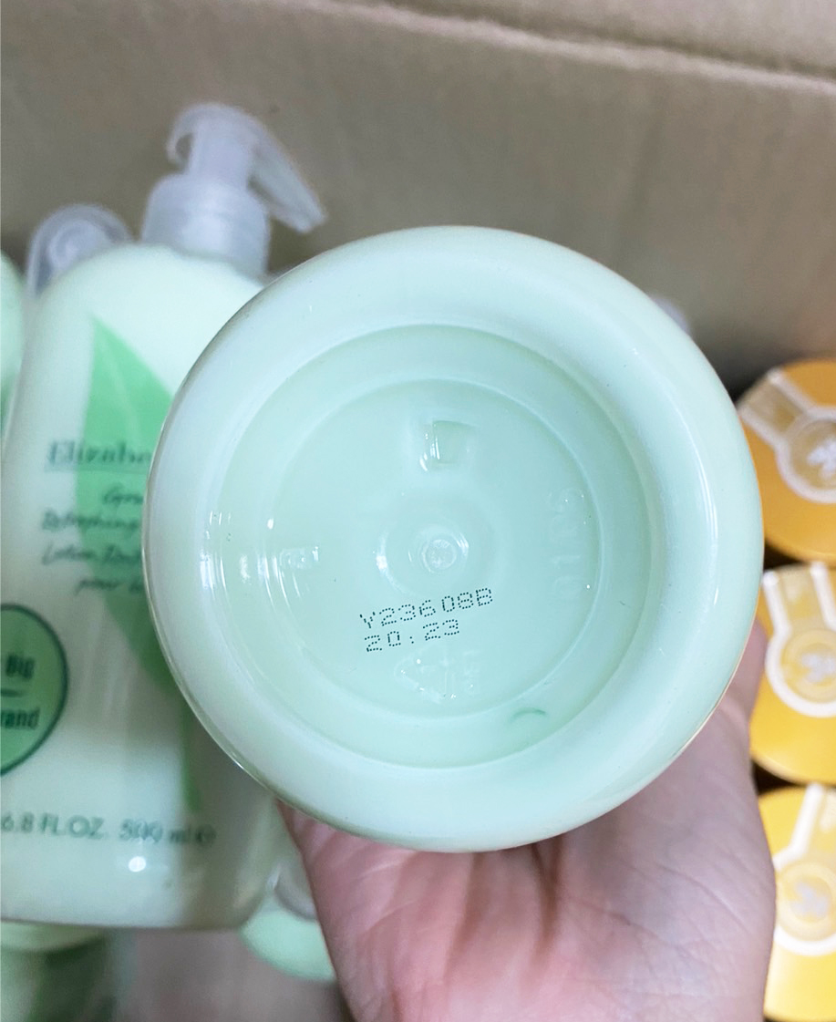 บอดี้โลชั่น Elizabeth Arden Green Tea Refreshing Body Lotion 500ml. (1ขวด)