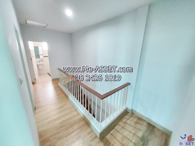 ขายทาวน์โฮมหลังมุมติดถนนเมน ย่าน เลียบคลองพระอุดม ซอยวัดท่าเกวียน คลองบางไผ่ วัดทองสะอาด ลาดหลุมแก้ว : ม.บ้านสวนธนาการ์เด้น : 2 ชั้น 40 ตร.วา