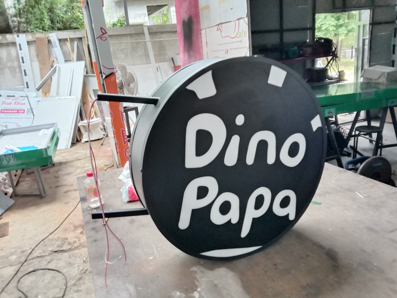 ป้ายกล่องไฟ