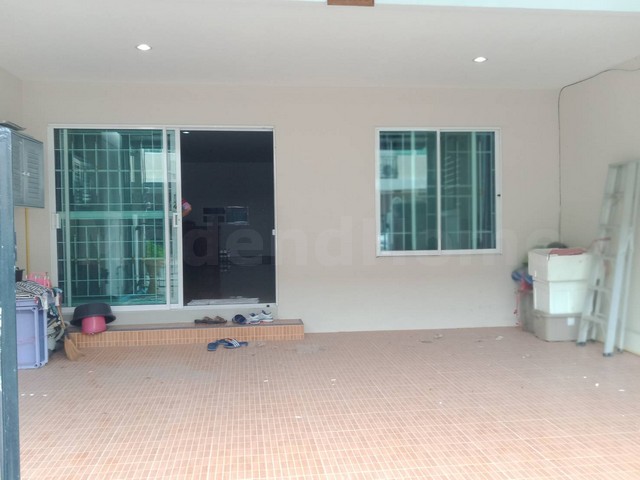 ขายบ้านสวยทาวน์เฮ้าส์ 2 ชั้น เค. ซี. คลัสเตอร์ รามอินทรา7 ซ. ไทยรามัญ สามวาตะวันตก คลองสามวา กรุงเทพมหานคร