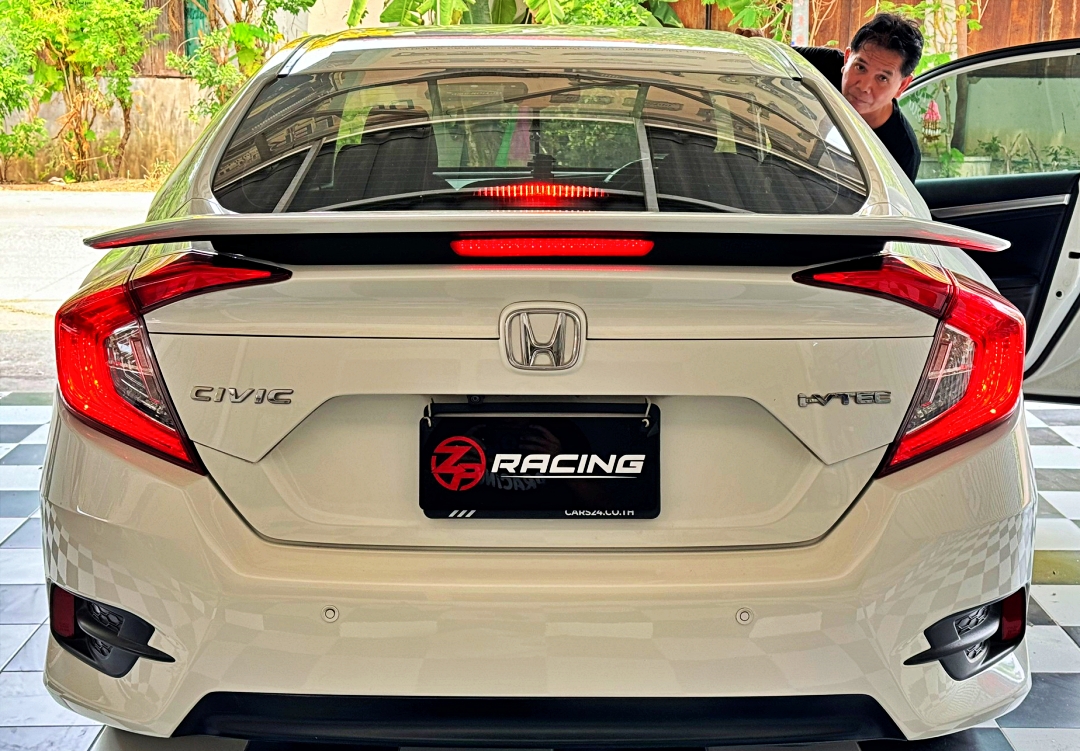 สปอยเลอร์ RS สำหรับ CIVIC FC พร้อมไฟเบรก LED รับประกันงานติดตั้ง 5 ปี