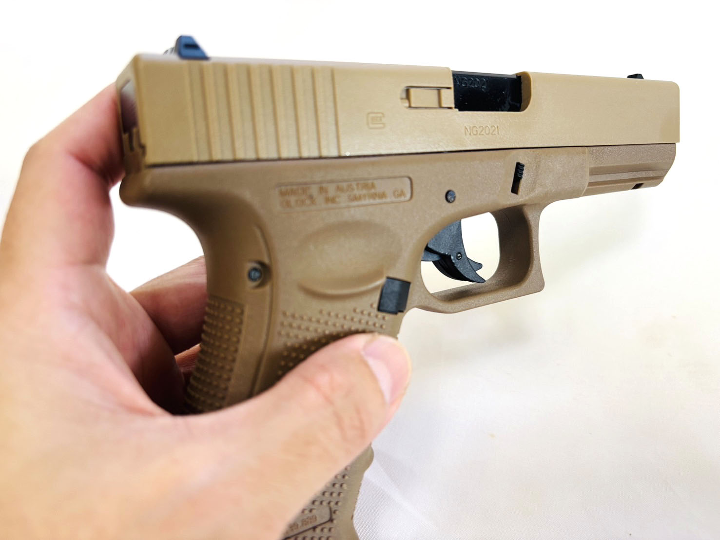 ปืนเจล ปืนเจลไฟฟ้า รุ่น Glock17 (Semi&Blowback)