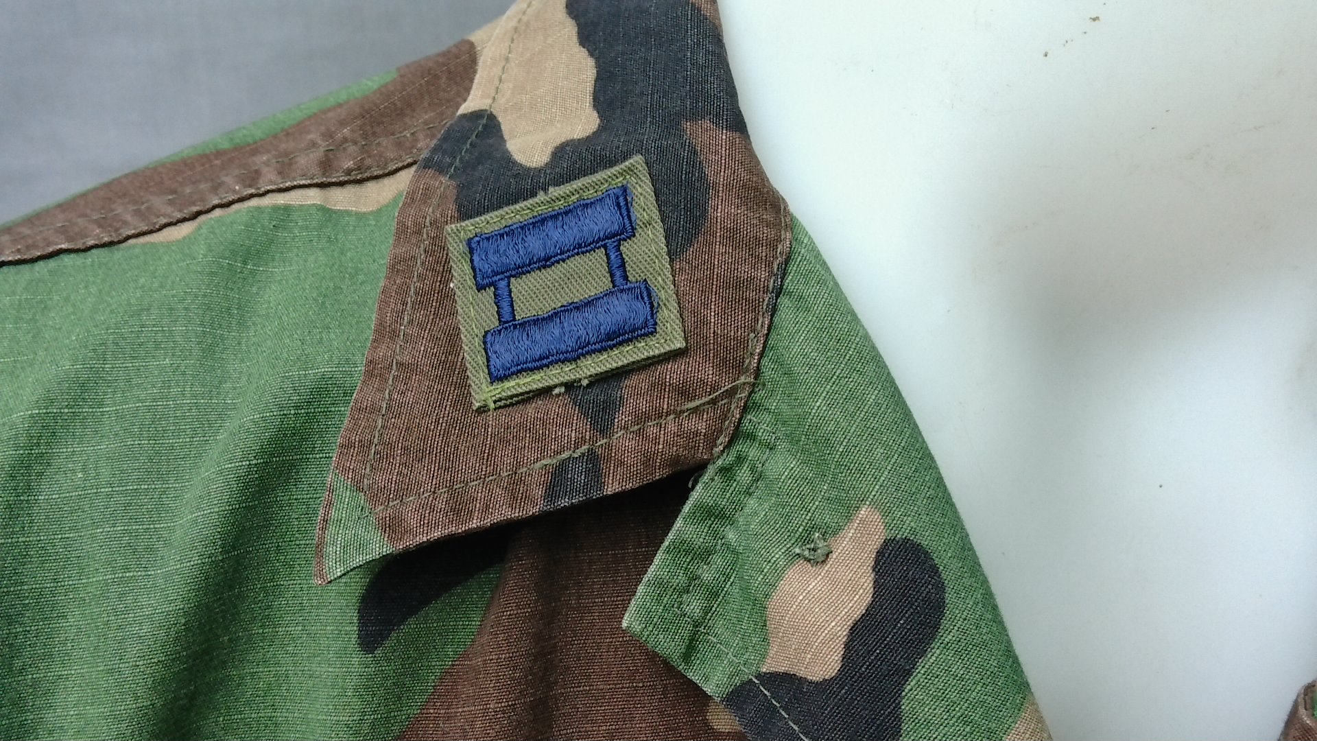 เสื้อทหารสหรัฐ M81 woodland