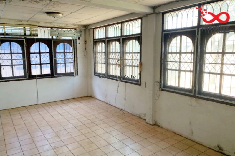 ขายบ้านเดี่ยว ถ.กรุงเทพกรีฑา ซ.นักกีฬาแหลมทอง 38 แขวงสะพานสูง เขตสะพานสูง กรุงเทพ / พื้นที่ 2 ชั้น 56 ตารางวา