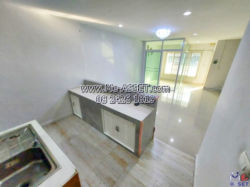 ขายทาวน์โฮม ราคาถูกต่ำกว่าประเมิน ย่าน เลียบคลองพระอุดม ซอยวัดท่าเกวียน คลองบางไผ่ วัดทองสะอาด ลาดหลุมแก้ว : ม.บ้านสวนธนาการ์เด้น : 2 ชั้น 22.7 ตร.วา