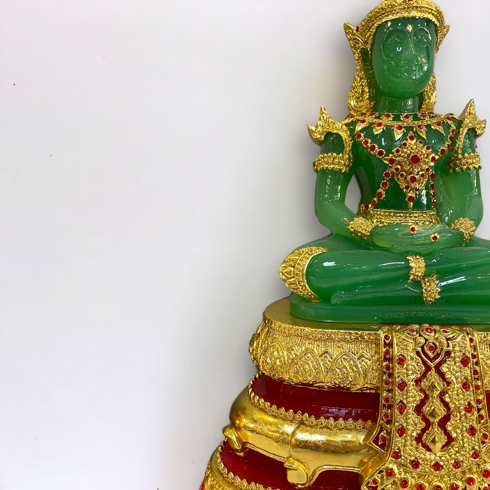 พระแก้วมรกต 9 นิ้ว ฤดูร้อน สีเขียวหยก