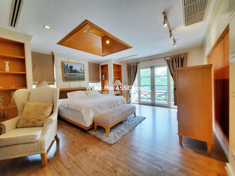 ขายบ้านเดี่ยว ม.นันทวัน วงแหวน-รัตนาธิเบศร์ ถ.ตลิ่งชัน-สุพรรณบุรี ต.เสาธงหิน อ.บางใหญ่ นนทบุรี ต้นโครงการ ตรงข้ามสวนสาธารณะ / พื้นที่ 2 ชั้น 138 ตารางวา