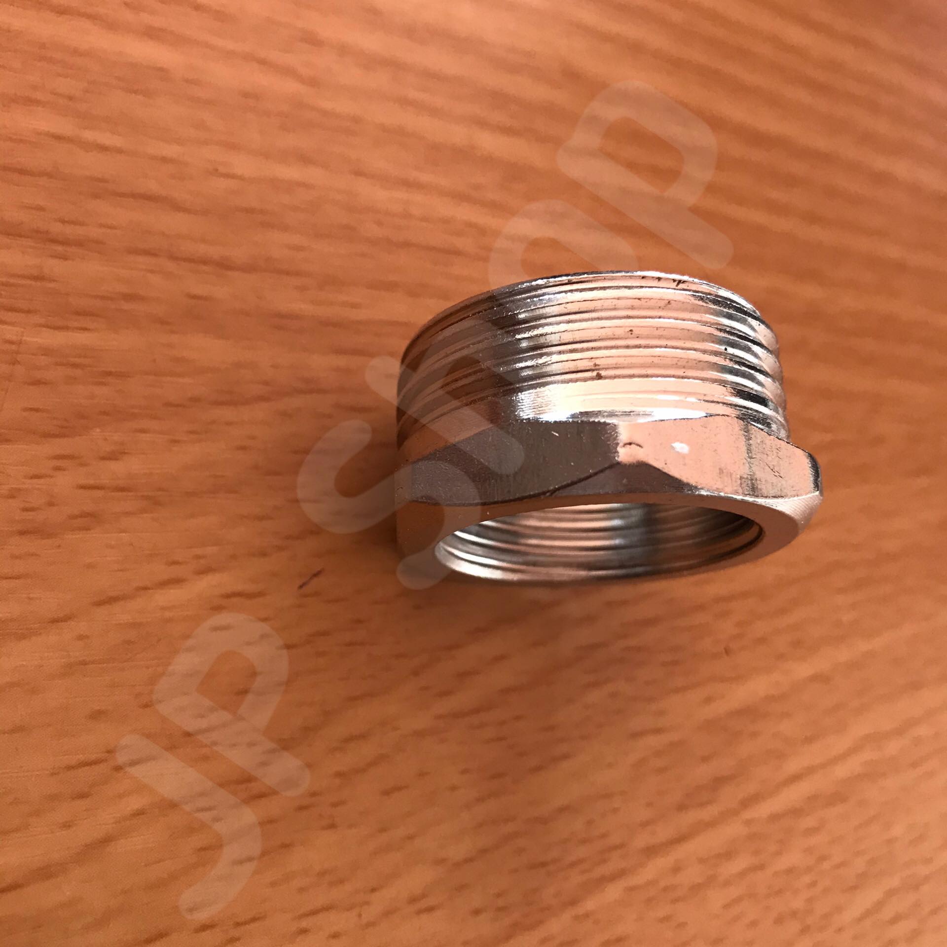 ข้อลดเหลี่ยม 1 นิ้ว ลด 6 หุน สแตนเลส 304 #0518