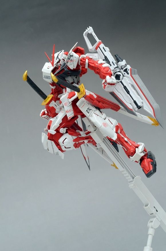 1/100 Gundam Astray Red Frame Weapon Unit Equipment Type