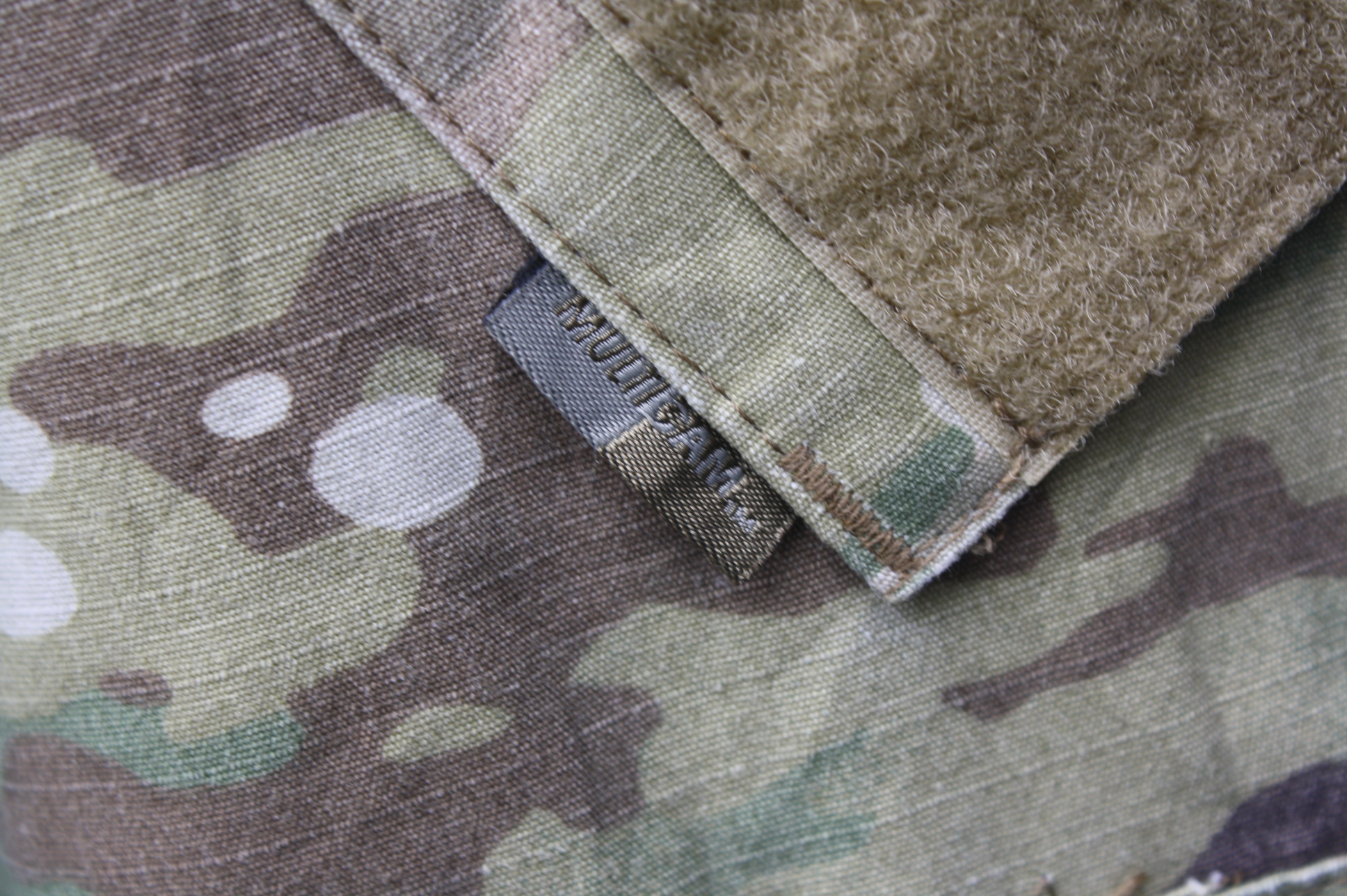 เสื้อทหารสหรัฐ TACTICAL RESPONSE UNIFORM® (T.R.U.®) SHIRT