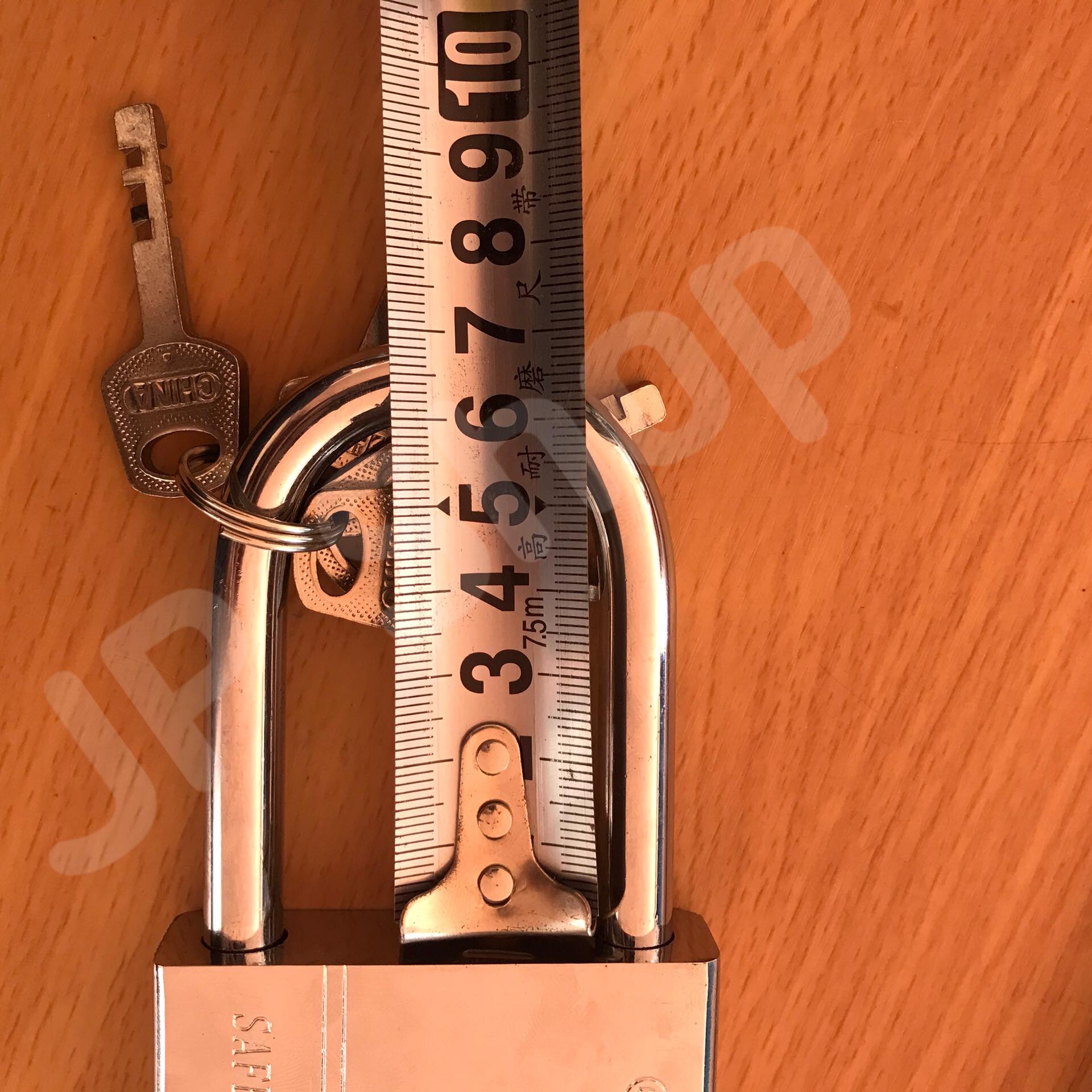 กุญแจล็อคบ้าน ล็อคครัว ล็อคอเนประสงค์ 70 มม. ล็อคแน่นหนา คงทน ราคาถูก สนใจสั่งซื้อได้เลย ห่วงยาว #901