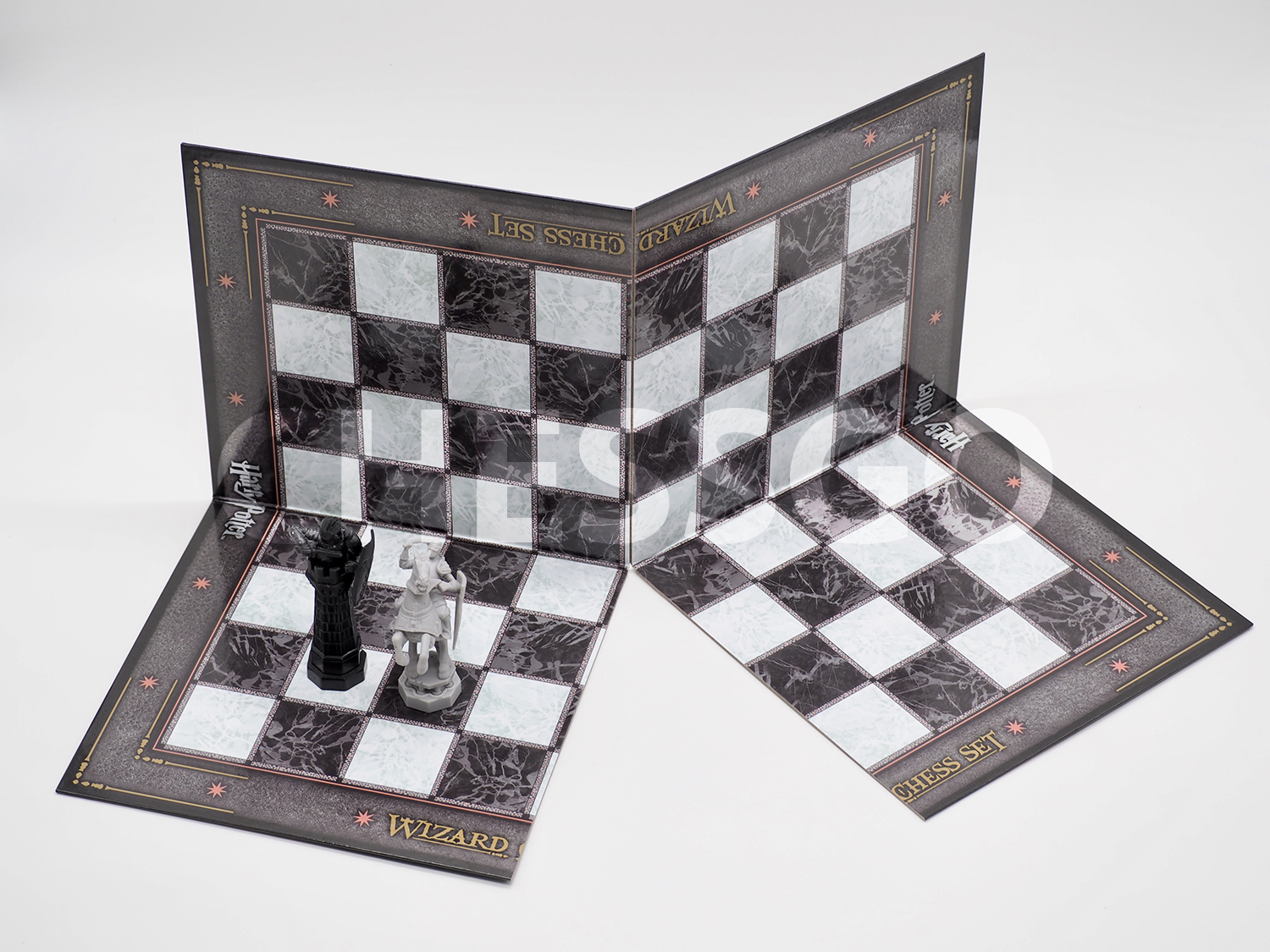 ชุดหมากรุกสากล Harry Potter Wizard Chess Set by The Noble Collection