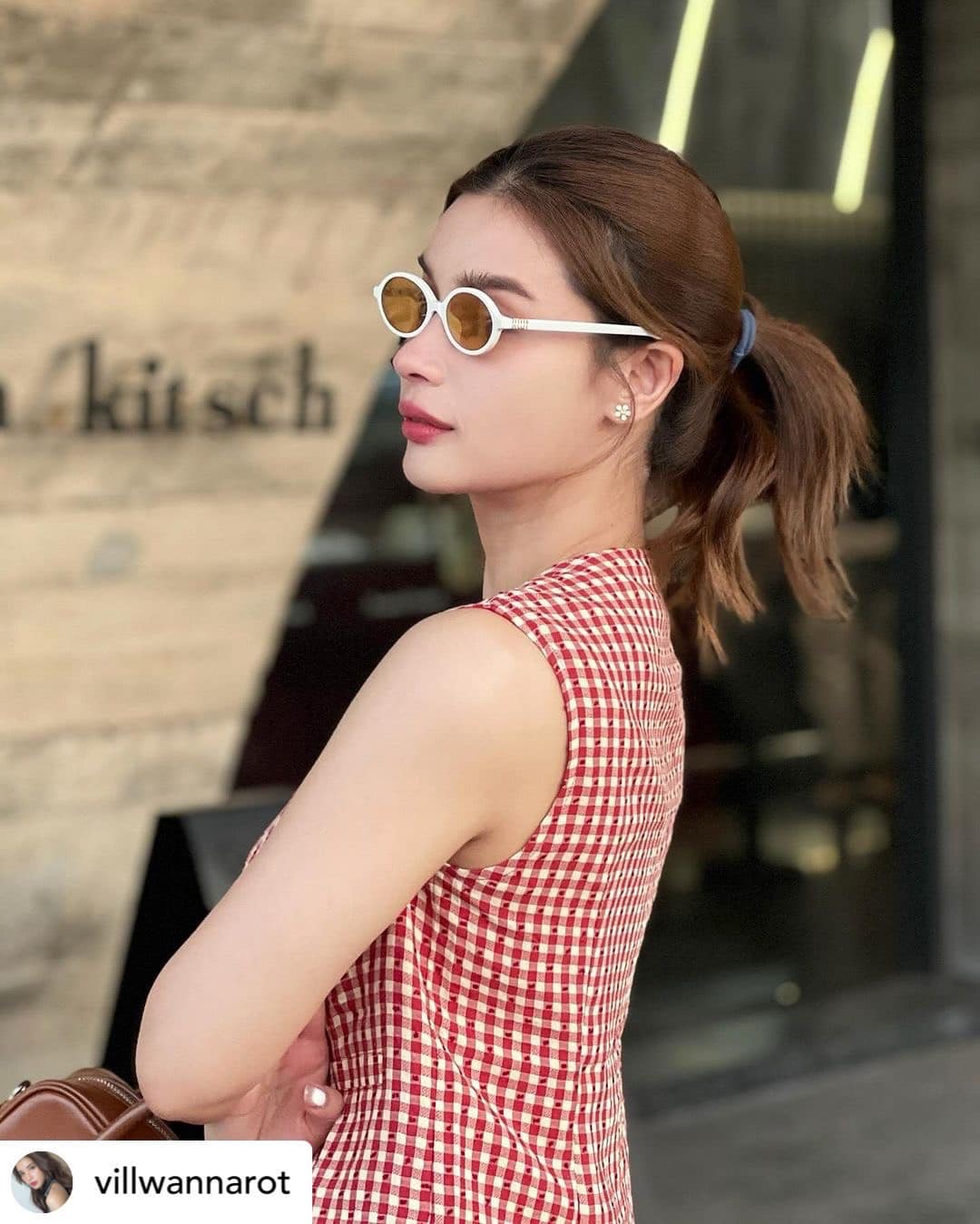 แว่นกันแดดMIUMIU Regard MU04ZS