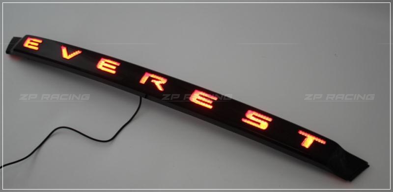 คาดฝาท้าย คาดท้าย EVEREST มีไฟ LED
