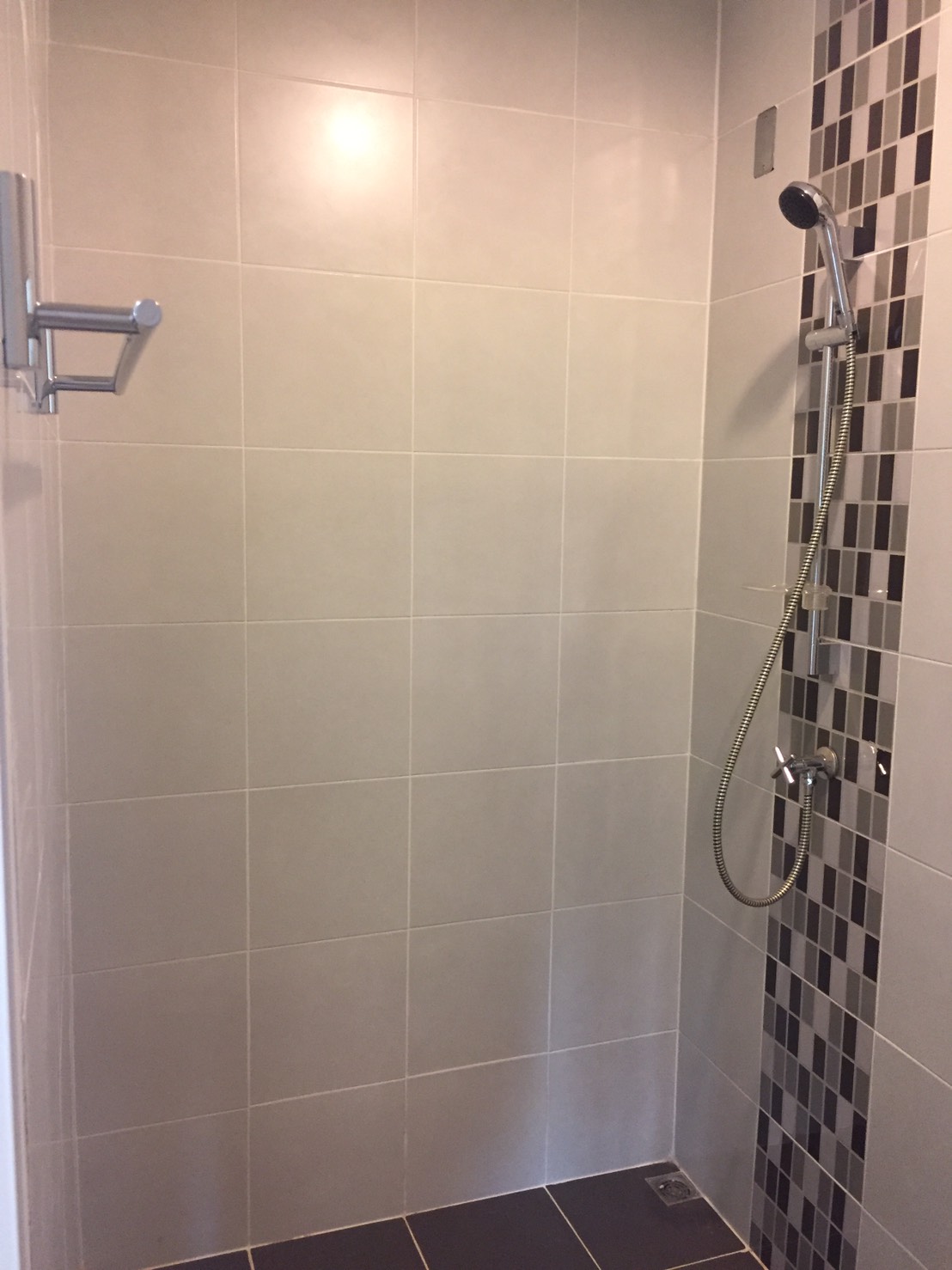 ขายคอนโดเลต รัชดา 36 ห้องสตูดิโอ ชั้น 3 ห้องมุม อาคาร B ห้องใหม่ไม่เคยอยู่ ; For Sale : Condolette Ratchada 36, Studio, Fl.3, Corner Unit, Bldg. B