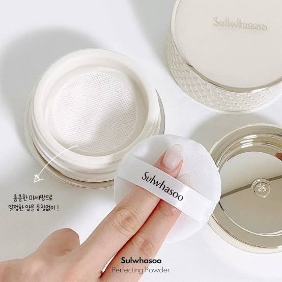 Sulwhasoo PERFECTING POWDER 20g. แป้งฝุ่น สี 21N Beige (Light to Medium)