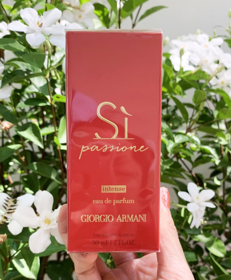 Giorgio Armani Si Passione Intense Eau De Parfum 50ml. น้ำหอมกล่องซีล ของแท้