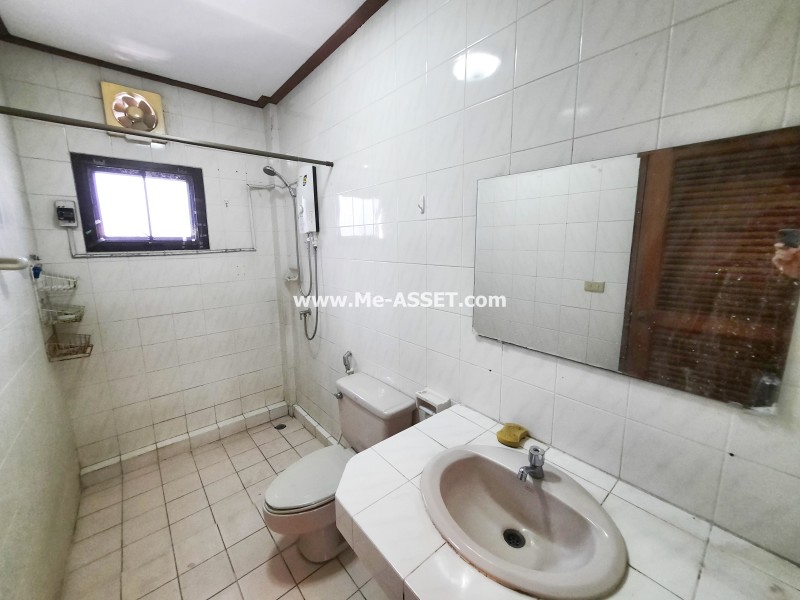 ให้เช่าทาวน์โฮม ถ.สุขุมวิท 105 ซ.ลาซาล 37 แขวงบางนา เขตบางนา กรุงเทพ ห้องริม / พื้นที่ 3 ชั้น 43 ตารางวา