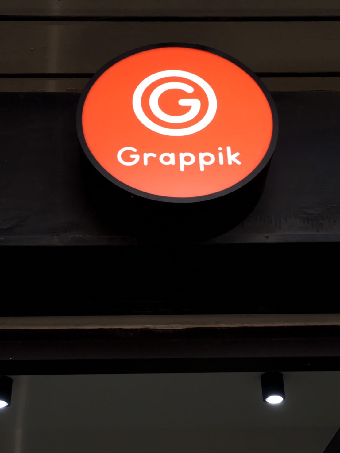 ป้ายไฟออกหน้า Grappik