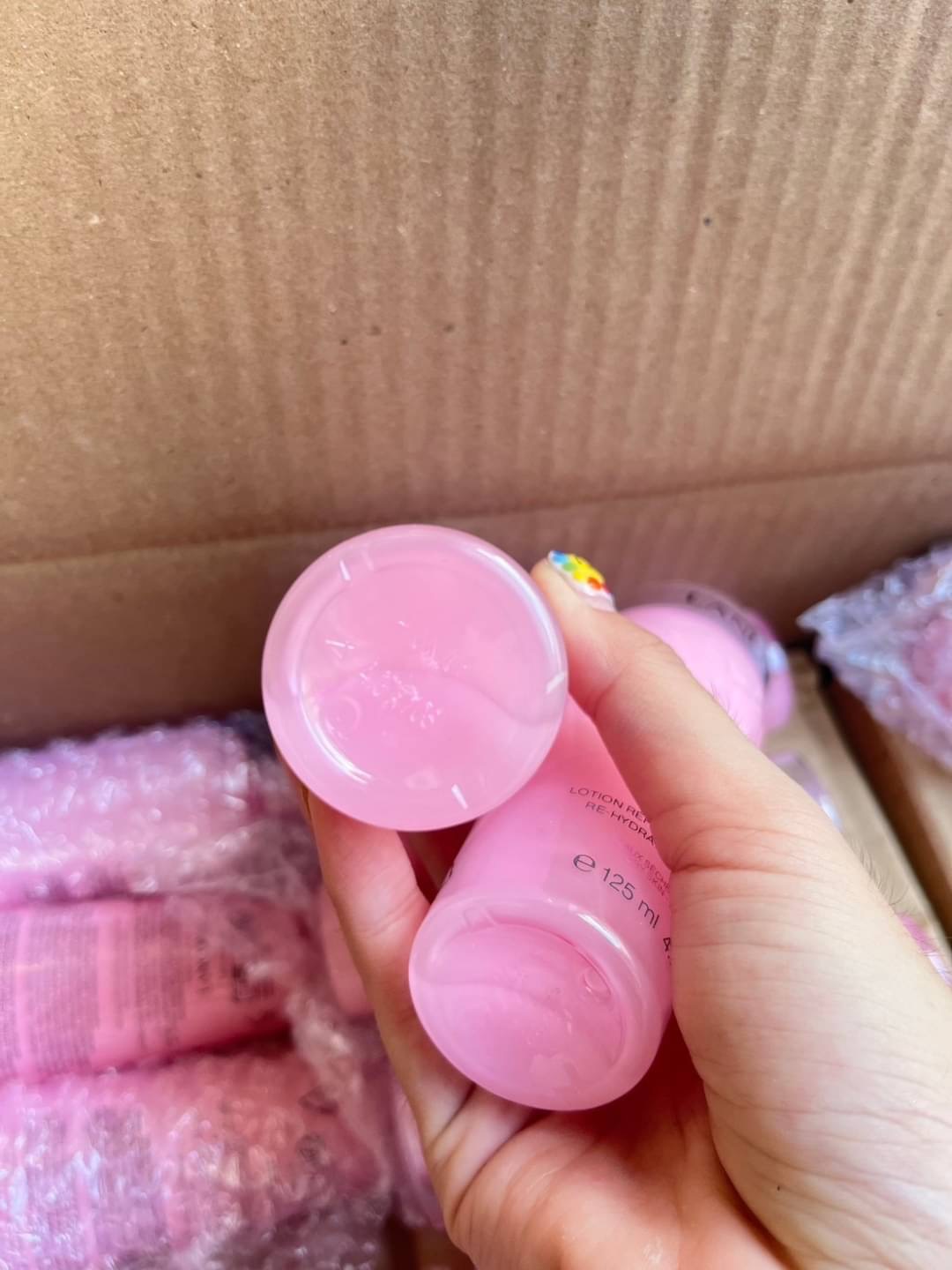 Lancome Tonique Confort Re-Hydrating Comforting Toner โลชั่นปรับสภาพผิว สำหรับผิวแห้ง (1ขวด)