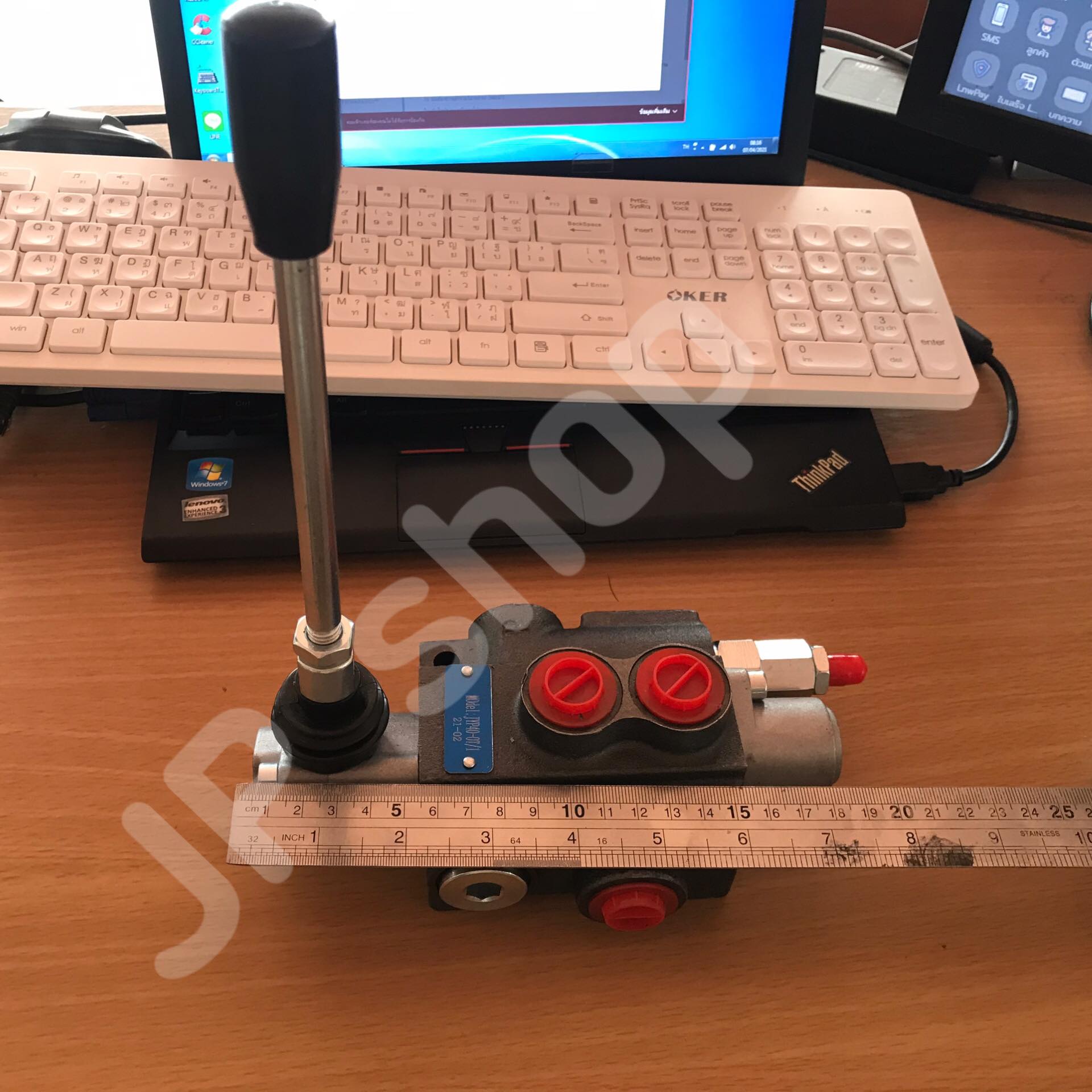 คอนโทรลวาล์ว 1 แกน 40 ลิตร Control valve 1 P 40 สำหรับติดตั้งคอนโทรลรถไถ ,คอนโทรลรถแทรกเตอร์, คอนโทรลรถเกี่ยวข้าว,คอนโทรลแบบมือโยค