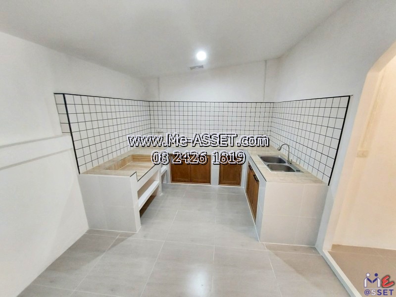 ขายทาวน์เฮ้าส์รีโนเวทใหม่ ย่าน อ้อมน้อย กระทุ่มแบน พุทธสาคร เศรษฐกิจ1 เพชรเกษม118 : ม.บ้านพงษ์ศิริชัย 1 : 3 ชั้น 17 ตร.วา