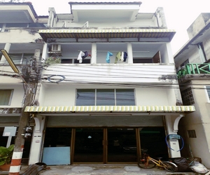 ขาย อาคารพาณิชย์ 3.5 ชั้น ซ.แจ้งวัฒนะ-ปากเกร็ด 36 ใกล้ เมืองทองธานี เนื้อที่ 16 ตารางวา ปากเกร็ด นนทบุรี