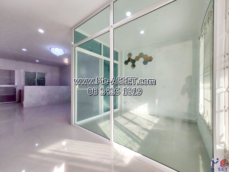 ขายทาวน์โฮม ราคาถูกต่ำกว่าประเมิน ย่าน เลียบคลองพระอุดม ซอยวัดท่าเกวียน คลองบางไผ่ วัดทองสะอาด ลาดหลุมแก้ว : ม.บ้านสวนธนาการ์เด้น : 2 ชั้น 22.7 ตร.วา