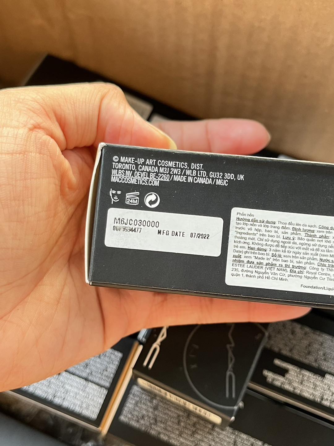 รองพื้น MAC Studio Fix Fluid SPF 15 ขนาด 30ml. ของแท้