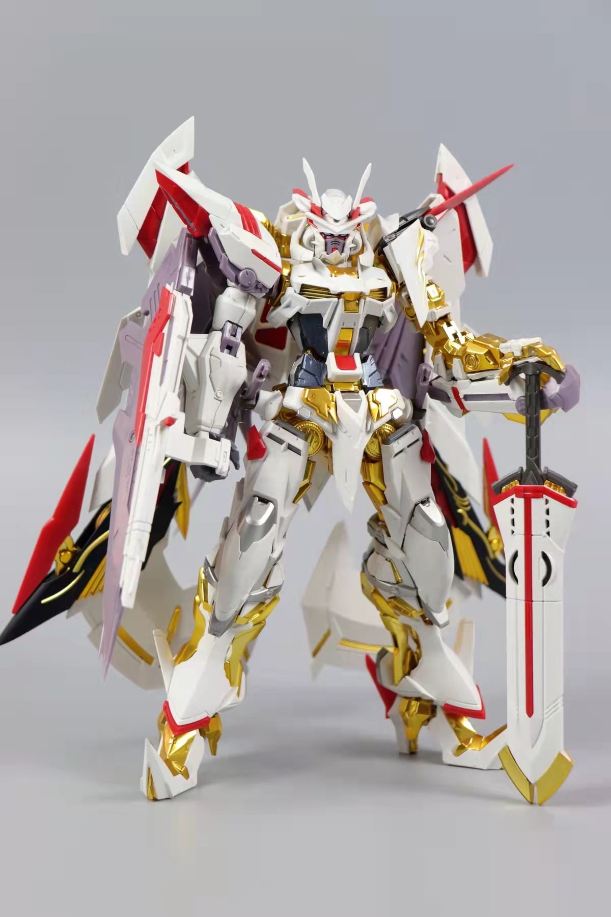 MG 1/100 Gundam Astray Gold Frame Amatsu Hana Ver.MB 8826 [Daban]