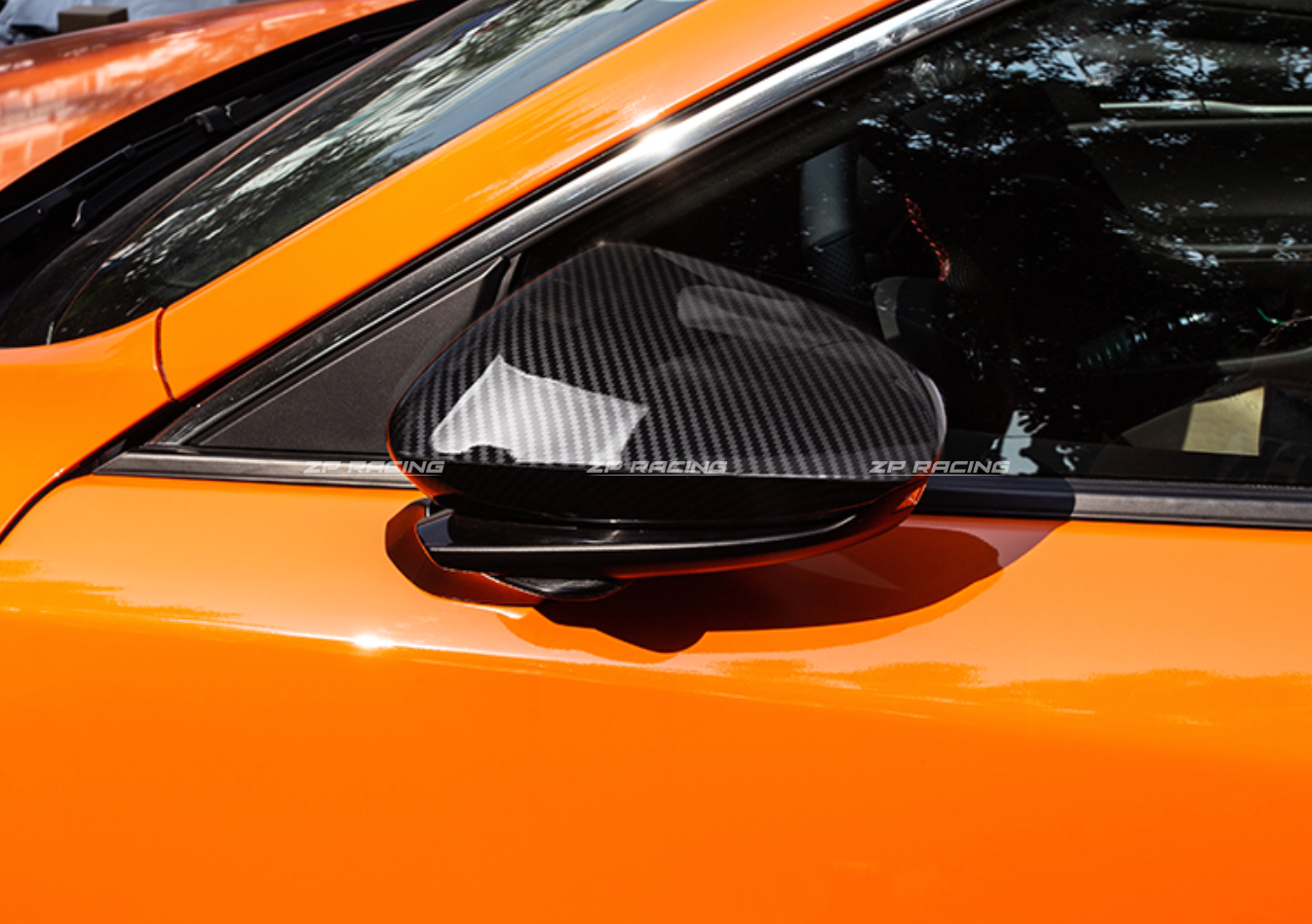 ครอบกระจกข้างลาย Carbon Mazda 3